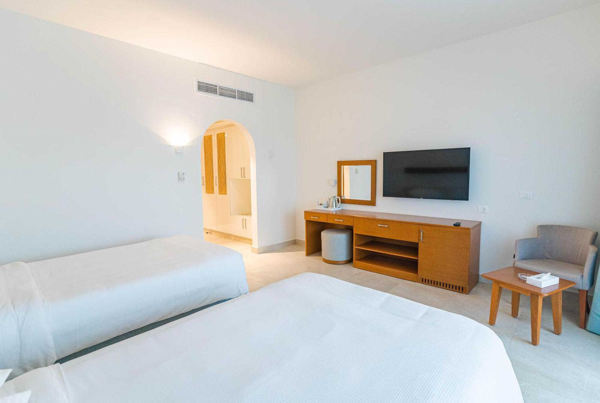 Sentido Reef Oasis Suakin Resort Marsa Alam Esterno foto